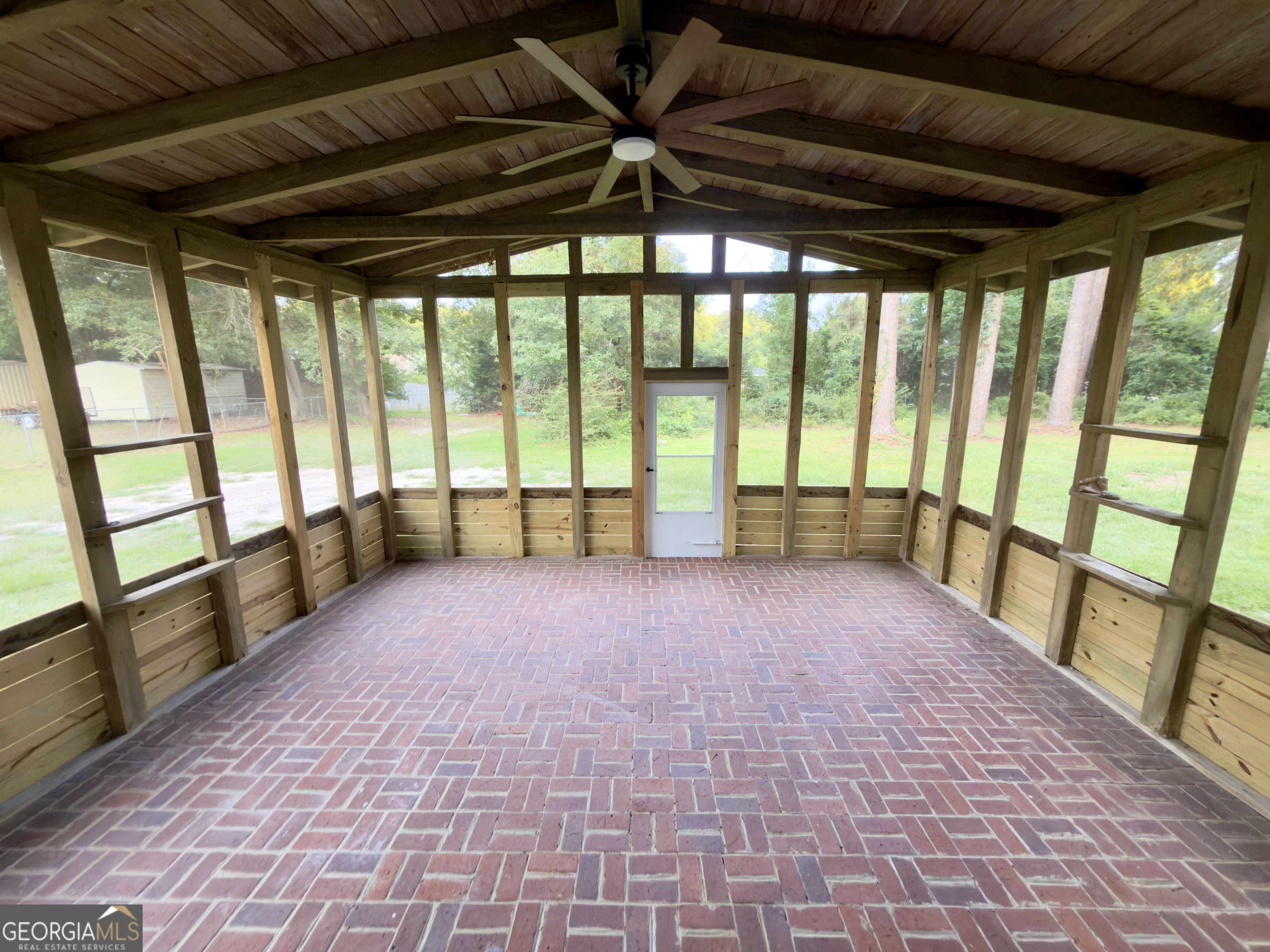 223 Brookwood Drive Property Photo 9