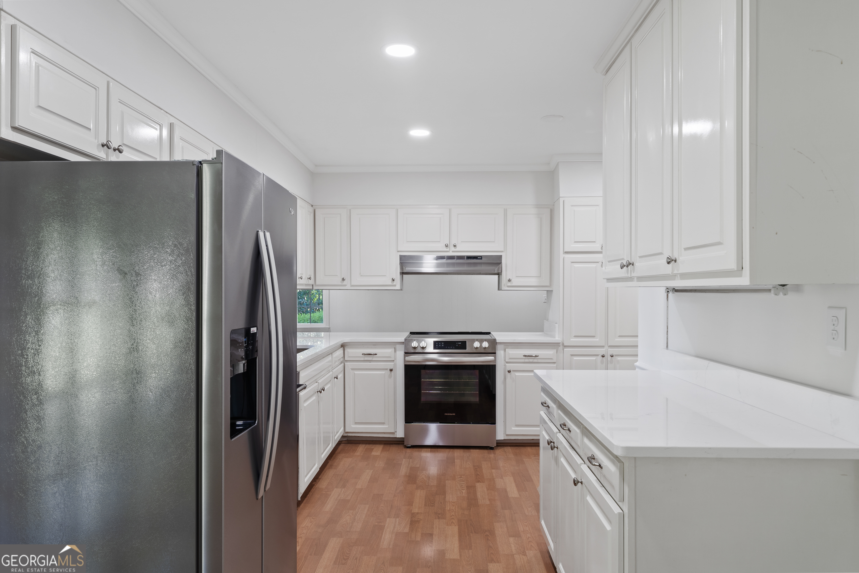 223 Brookwood Drive Property Photo 16