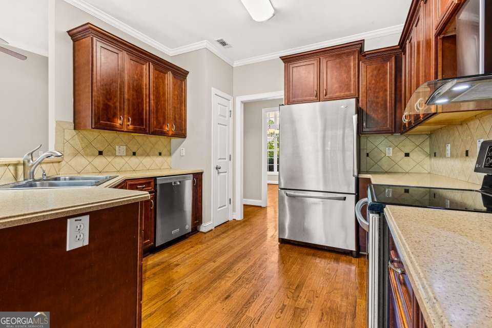 3207 Brigadier Way Property Photo 8