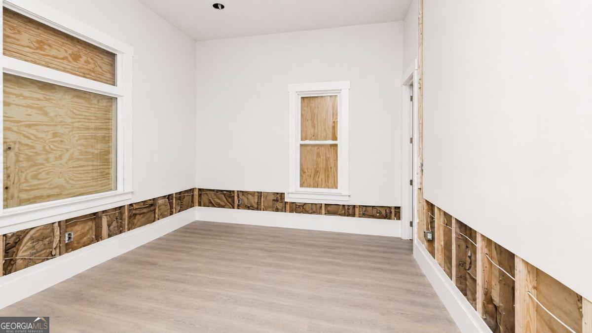 1101 Arlington Avenue Sw Property Photo 4