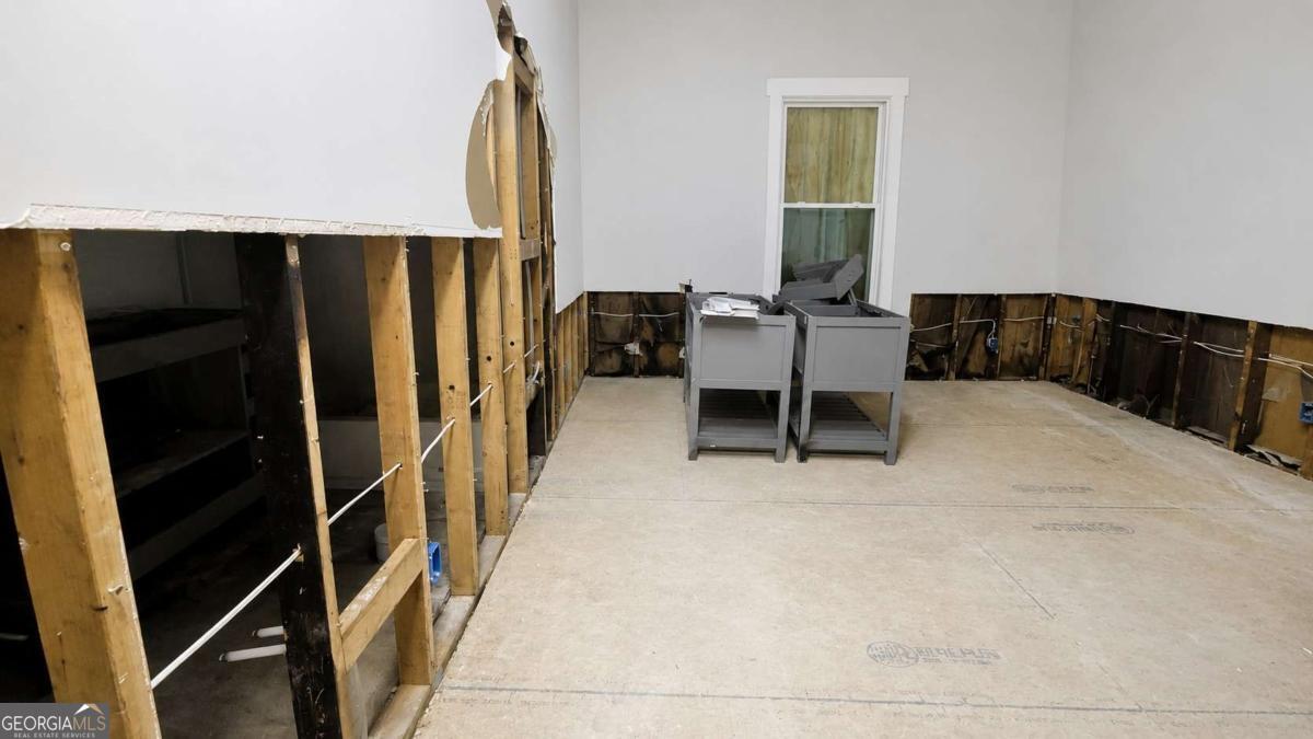 1101 Arlington Avenue Sw Property Photo 7