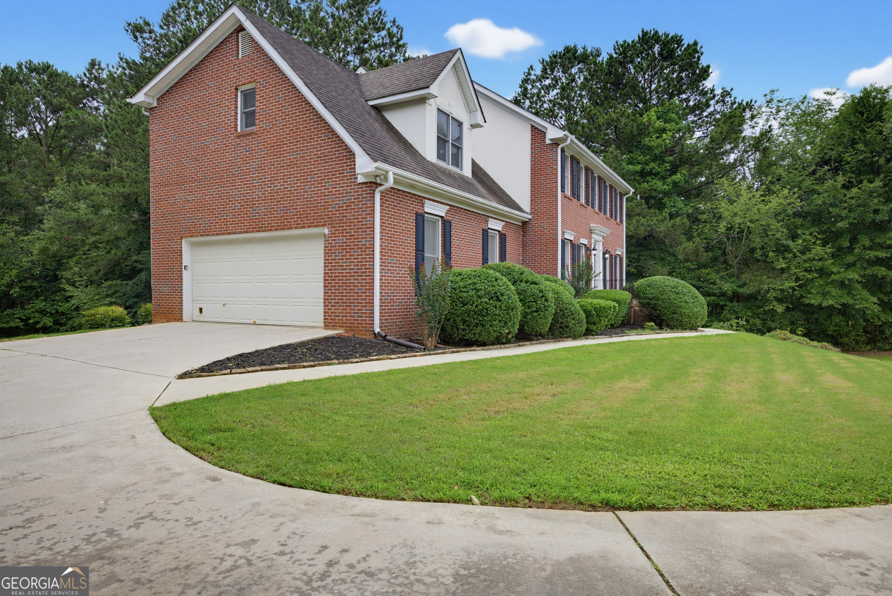 1206 Dover Place Se Property Photo 4