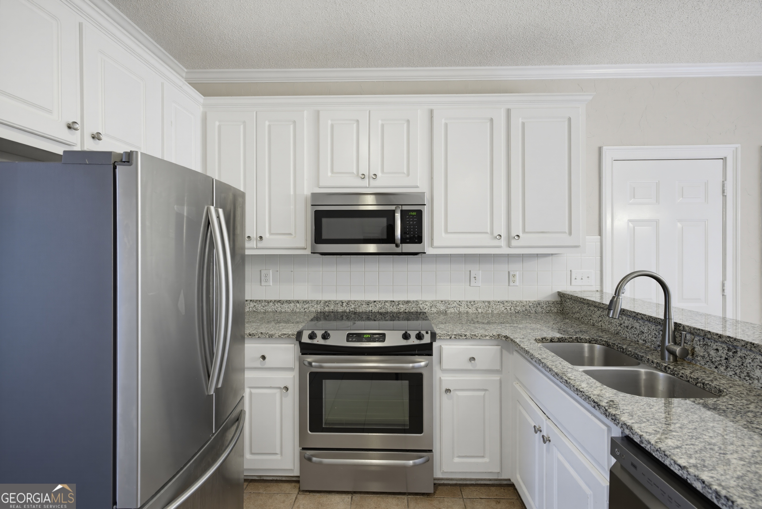 1206 Dover Place Se Property Photo 14