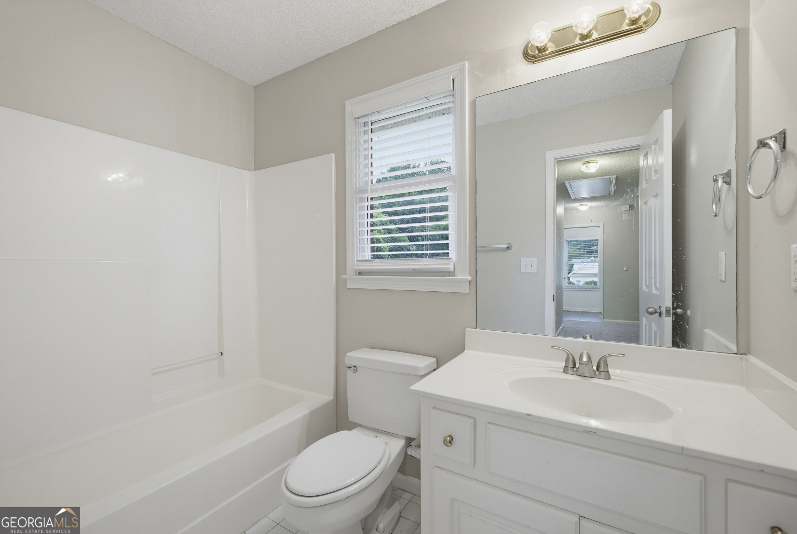 1206 Dover Place Se Property Photo 34