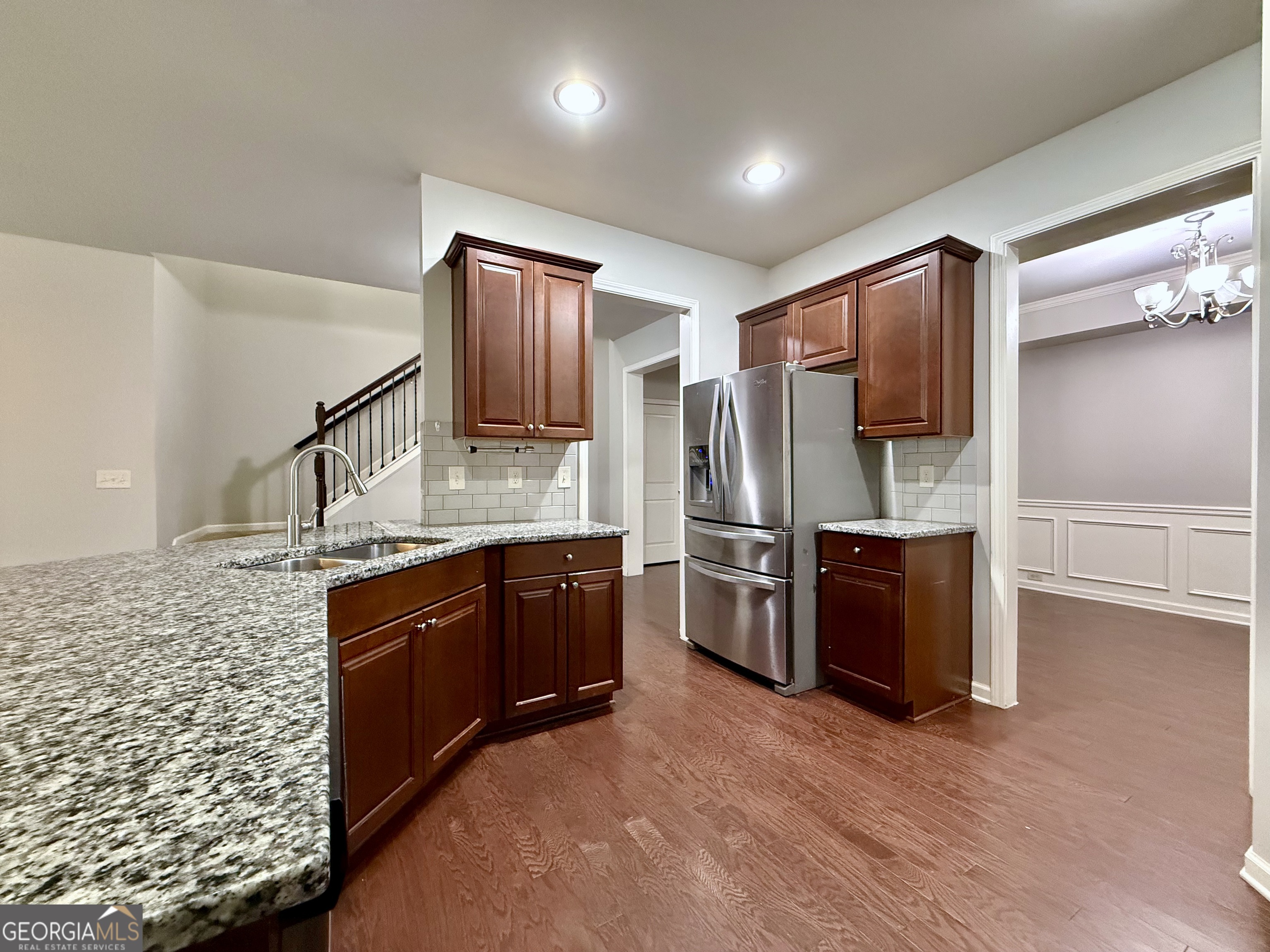 5115 Breezewood Circle Property Photo 6