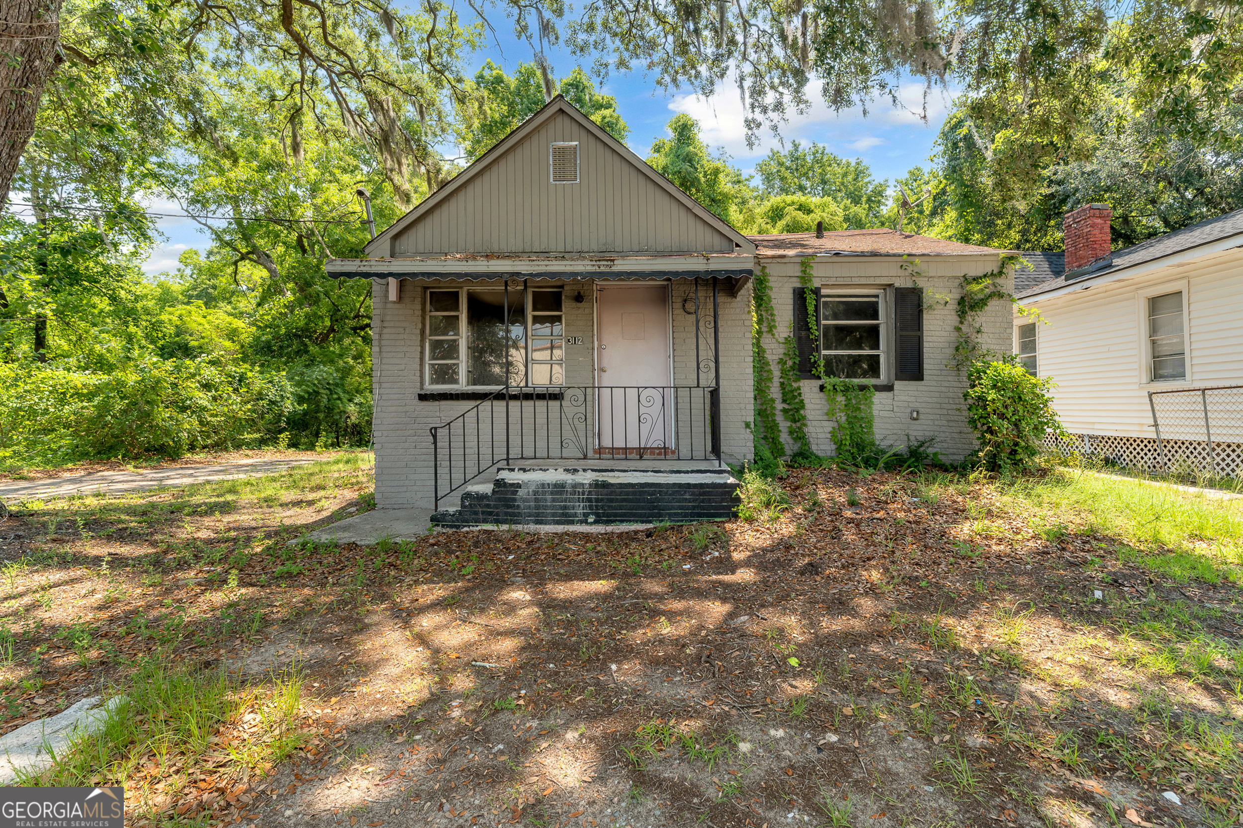 3112 Dawes Avenue # 3116 Property Photo 1