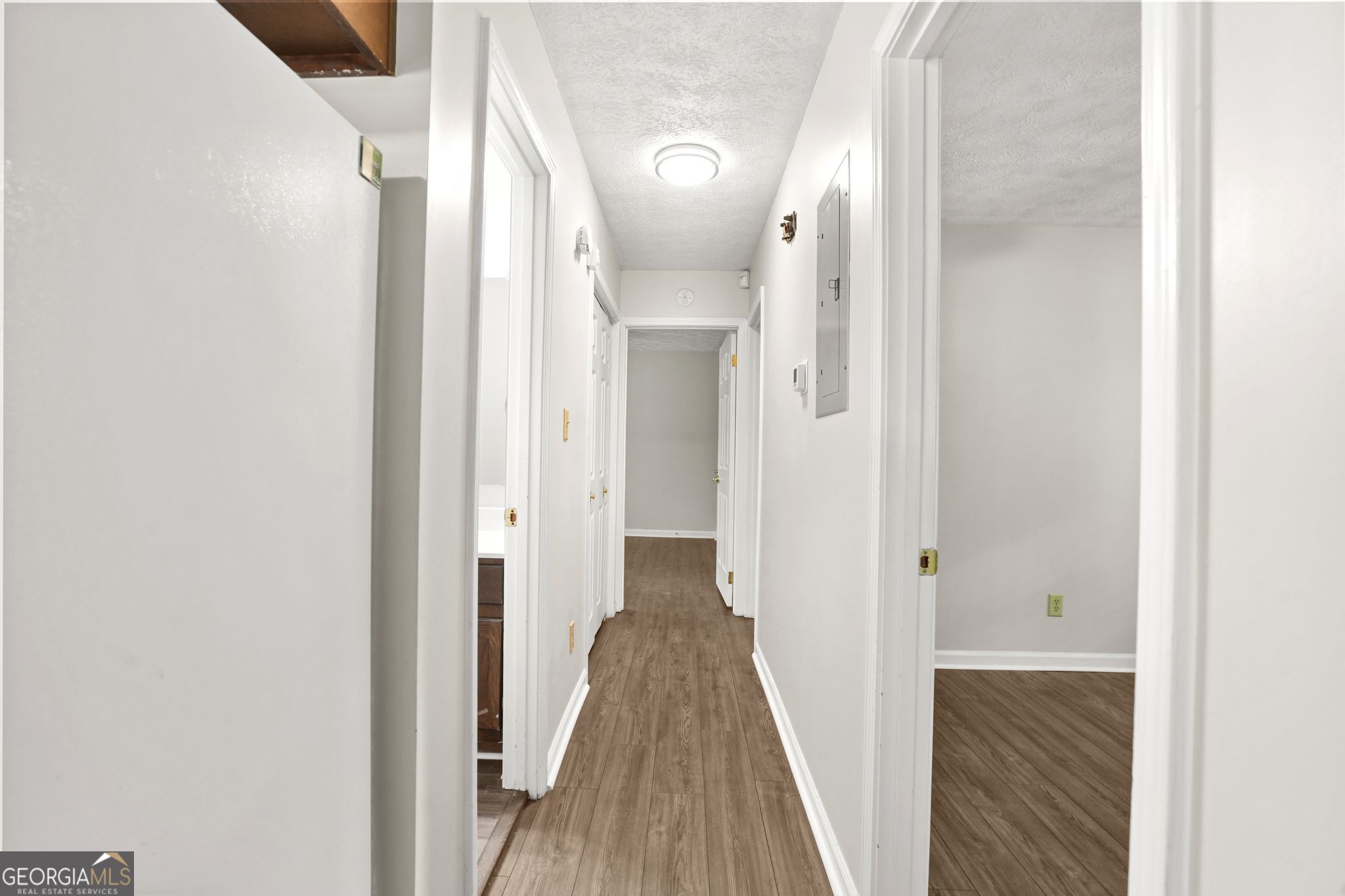 6988 Tan Bark Court Property Photo 13