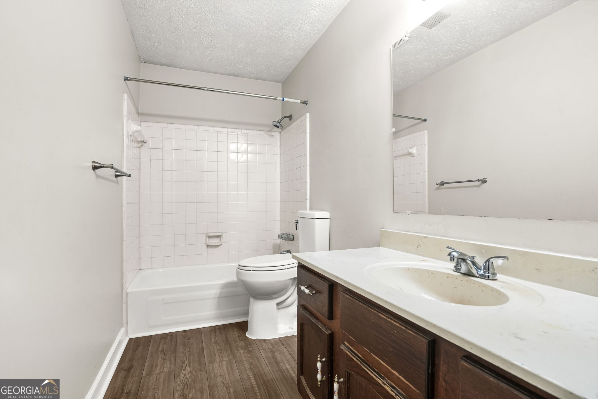 6988 Tan Bark Court Property Photo 14