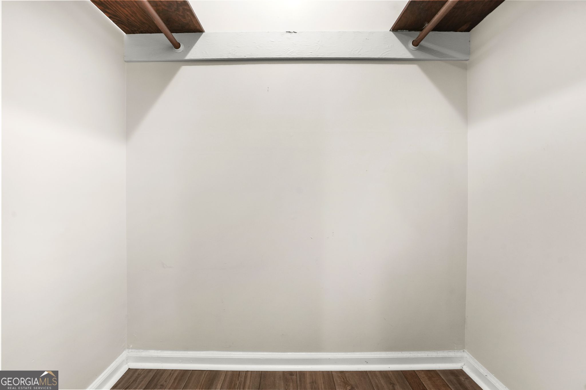 6988 Tan Bark Court Property Photo 18