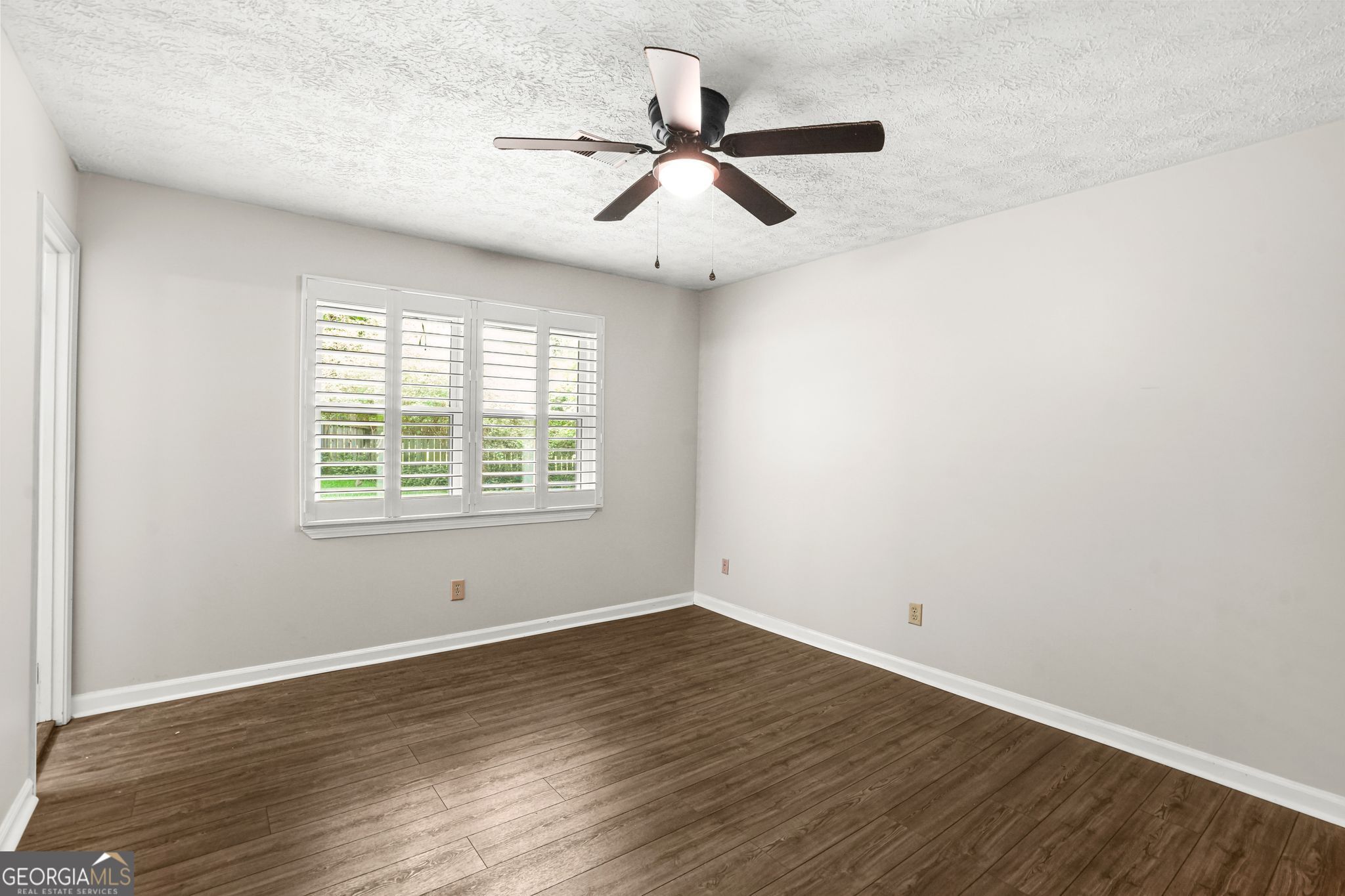 6988 Tan Bark Court Property Photo 19