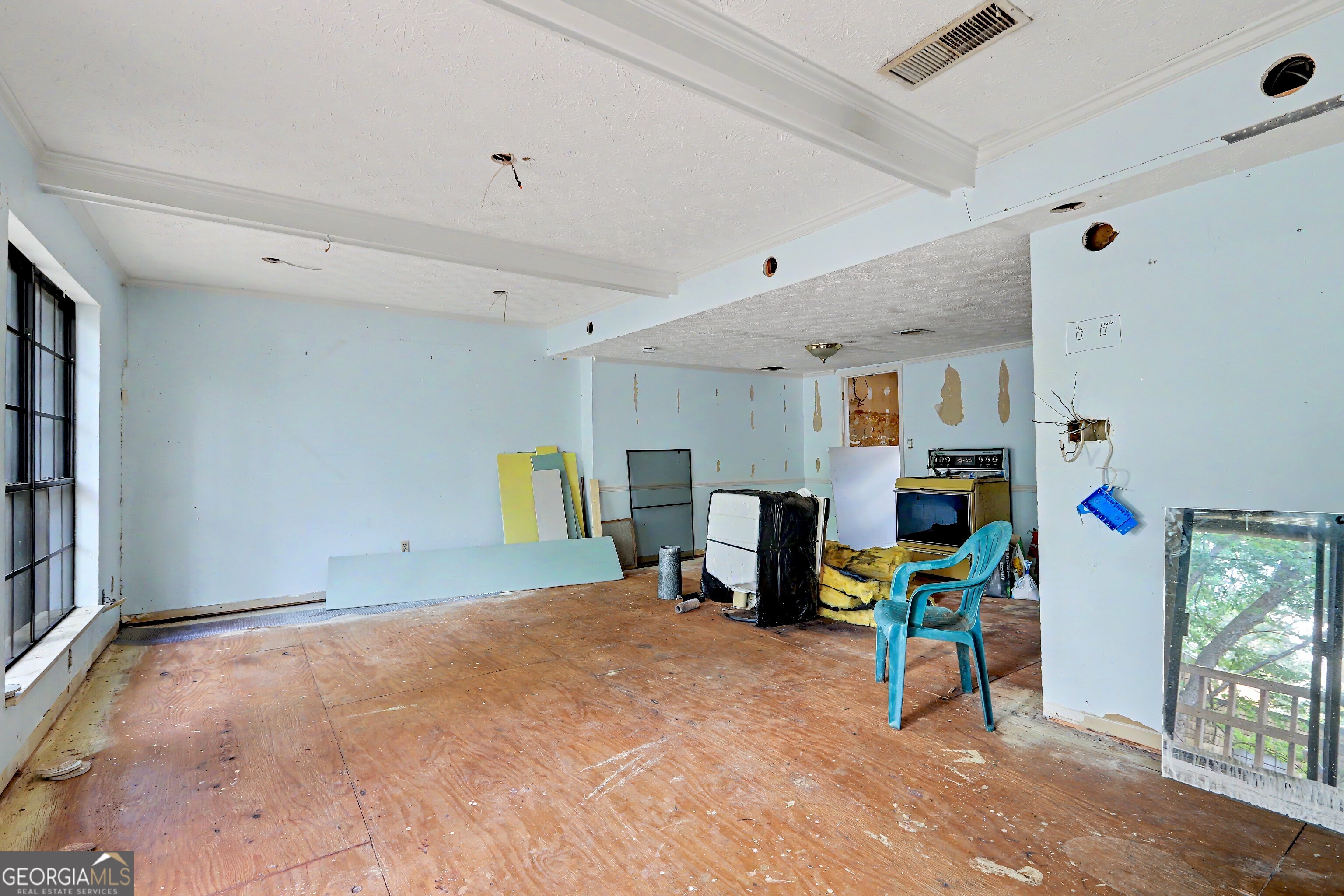 6435 Woodstone Terrace Property Photo 3