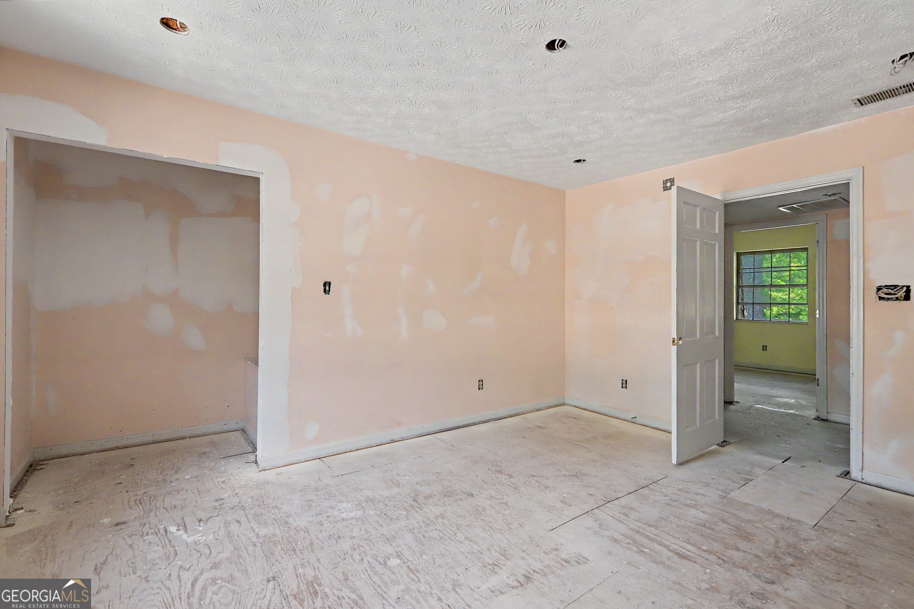 6435 Woodstone Terrace Property Photo 11