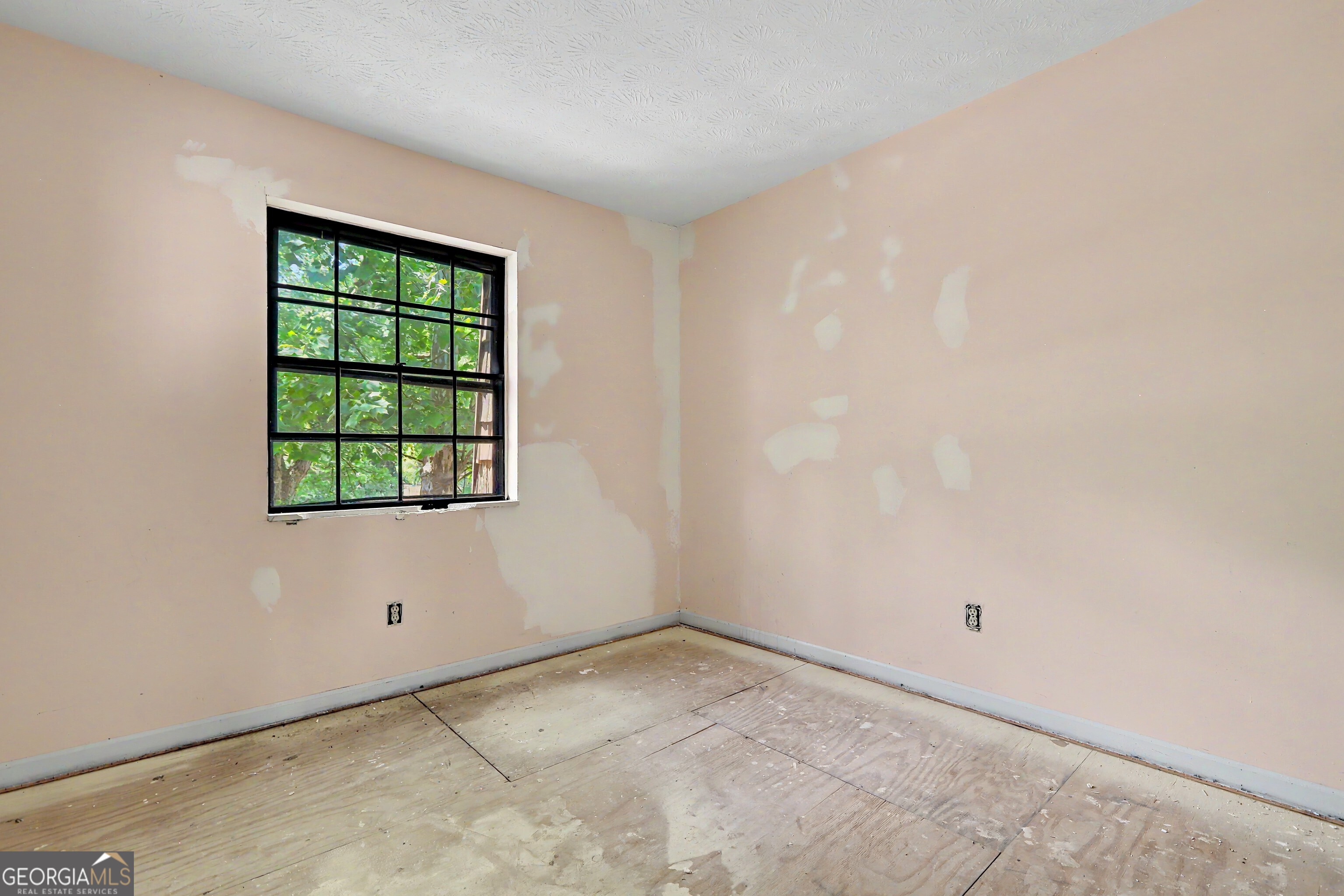 6435 Woodstone Terrace Property Photo 17