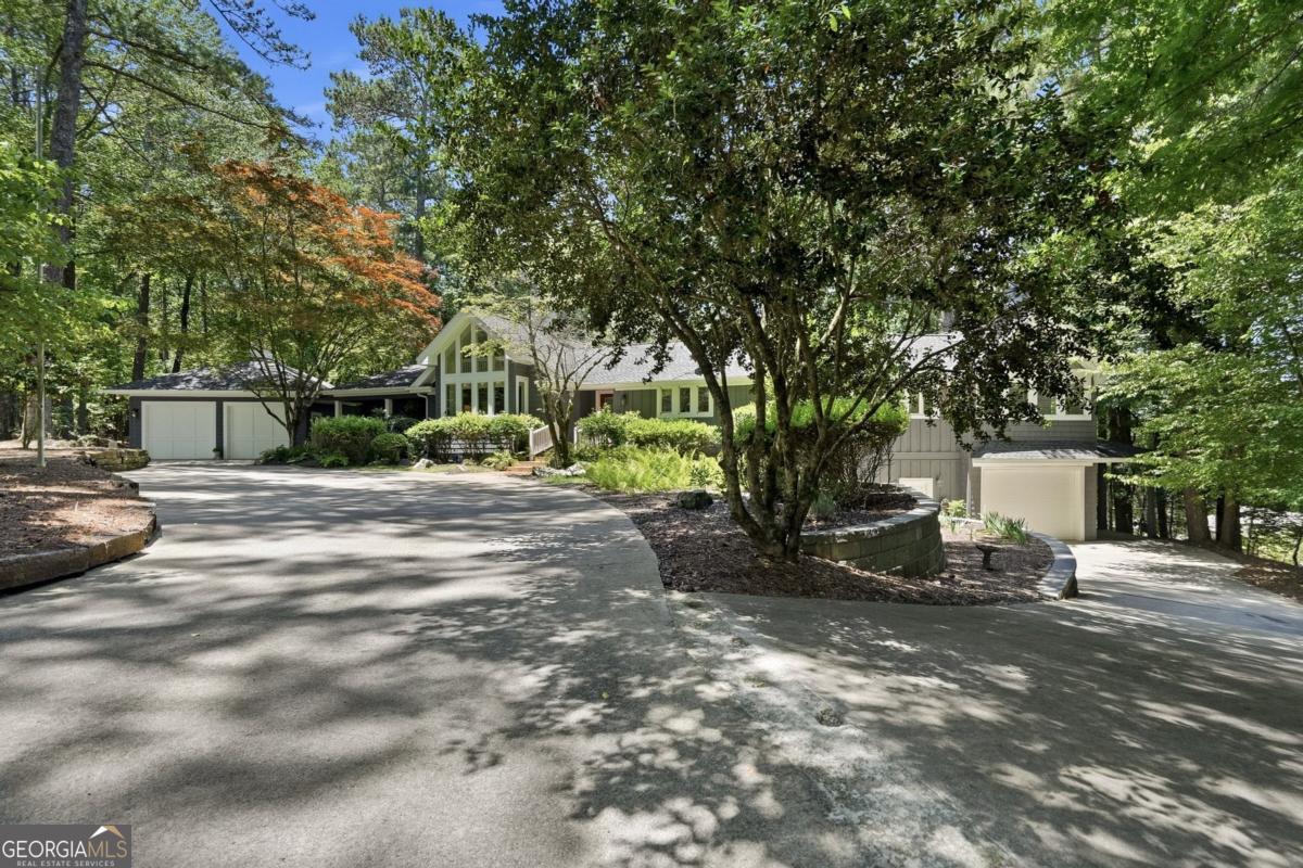 6504 Yacht Club Road Property Photo 1