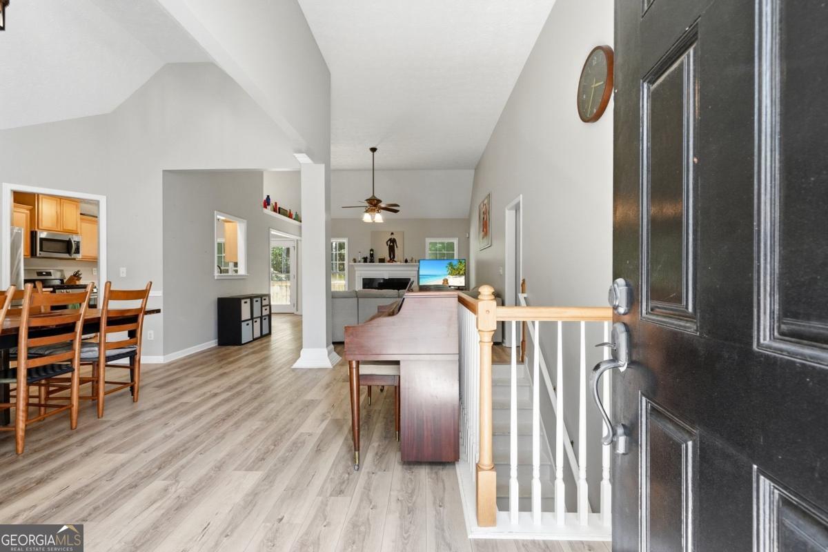 210 Amaranth Court Property Photo 3