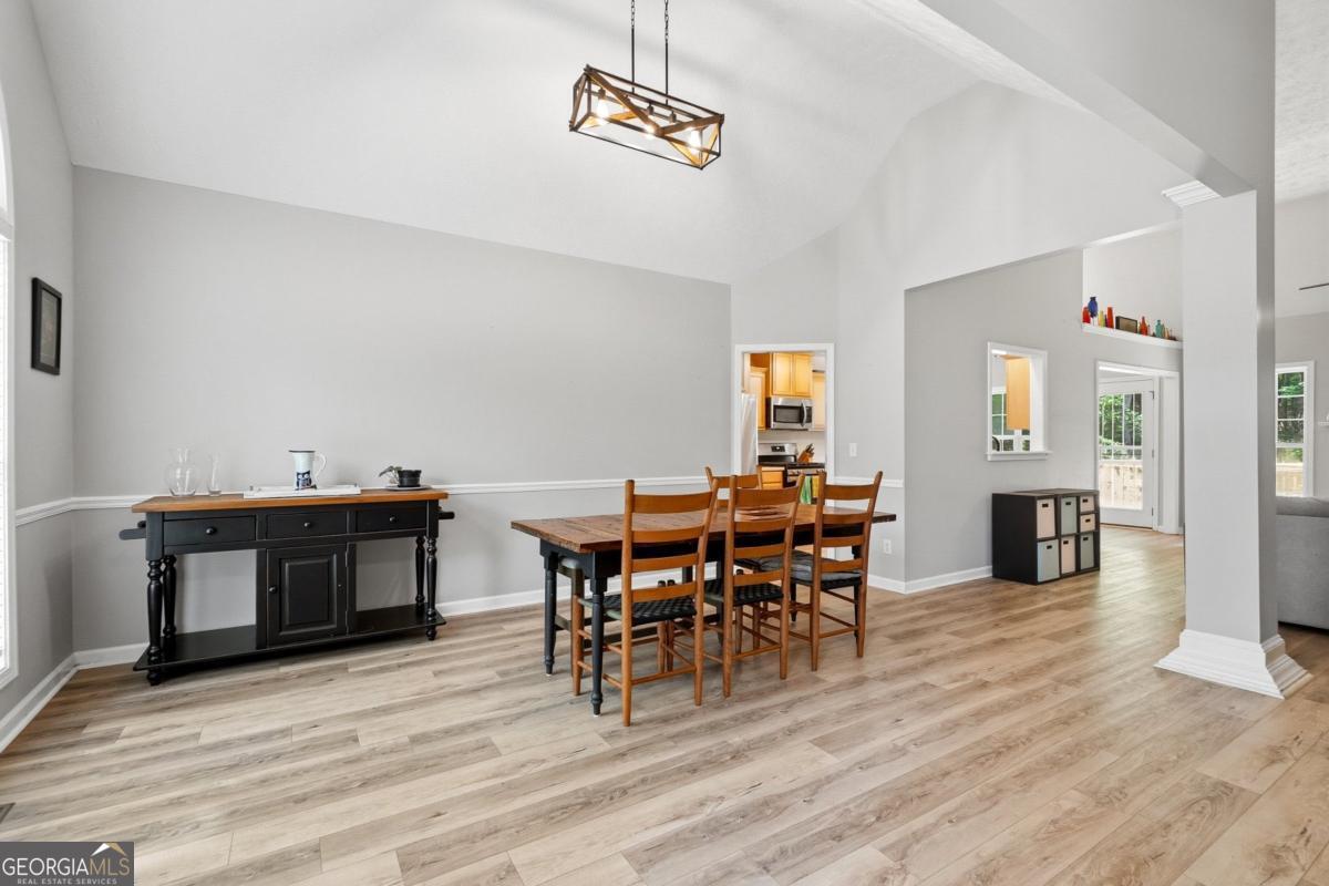210 Amaranth Court Property Photo 4