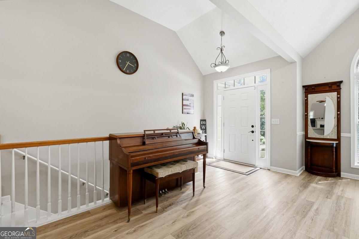 210 Amaranth Court Property Photo 8