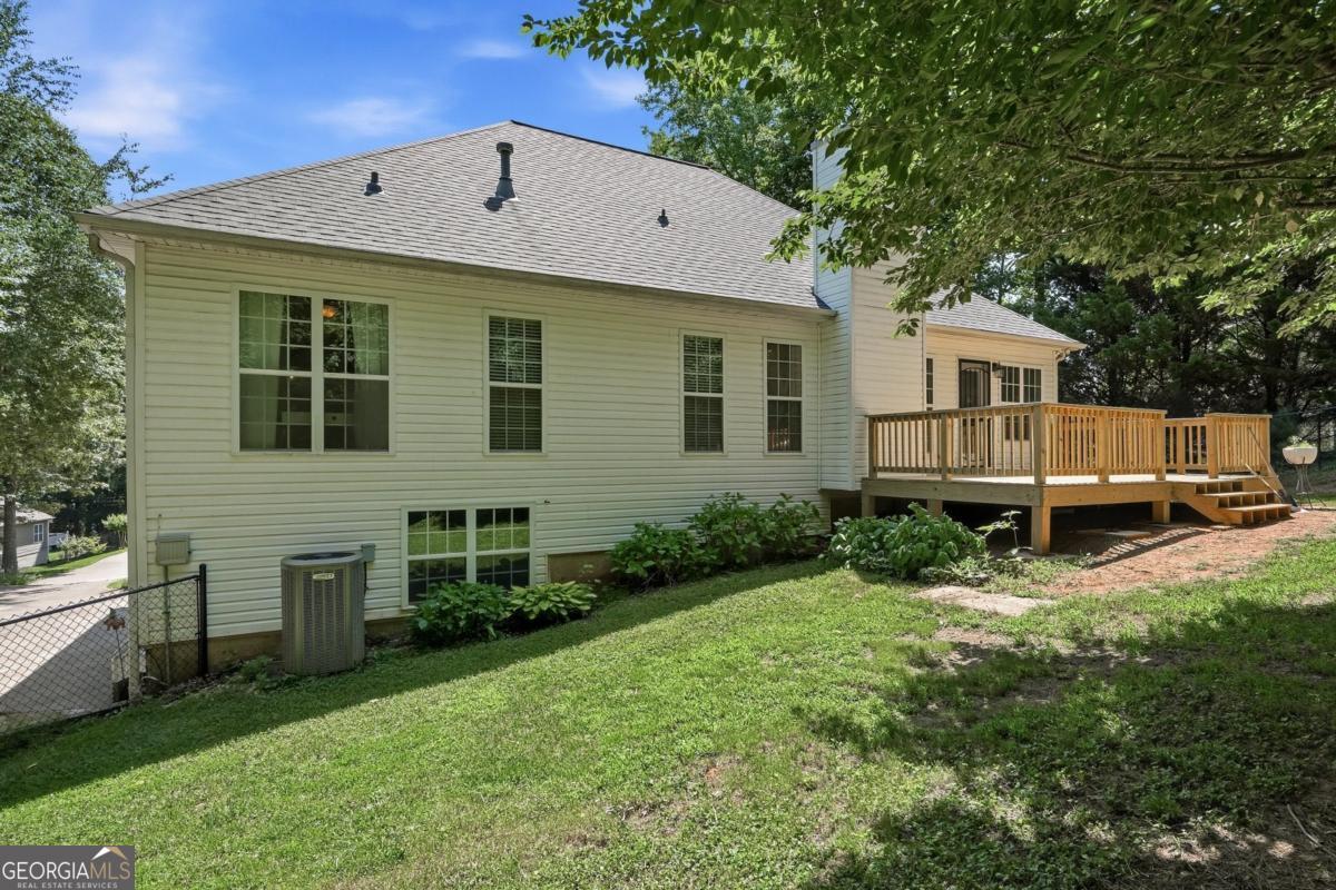 210 Amaranth Court Property Photo 35