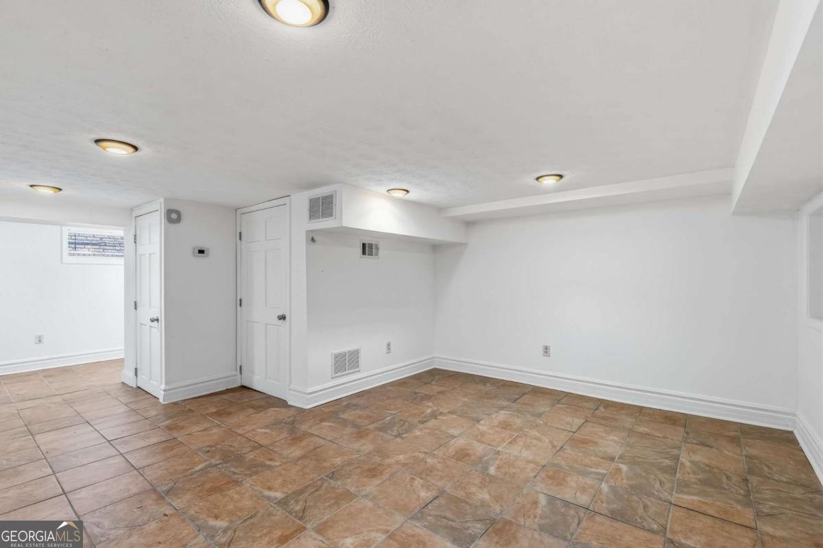 672 Kennesaw Avenue Ne Property Photo 24