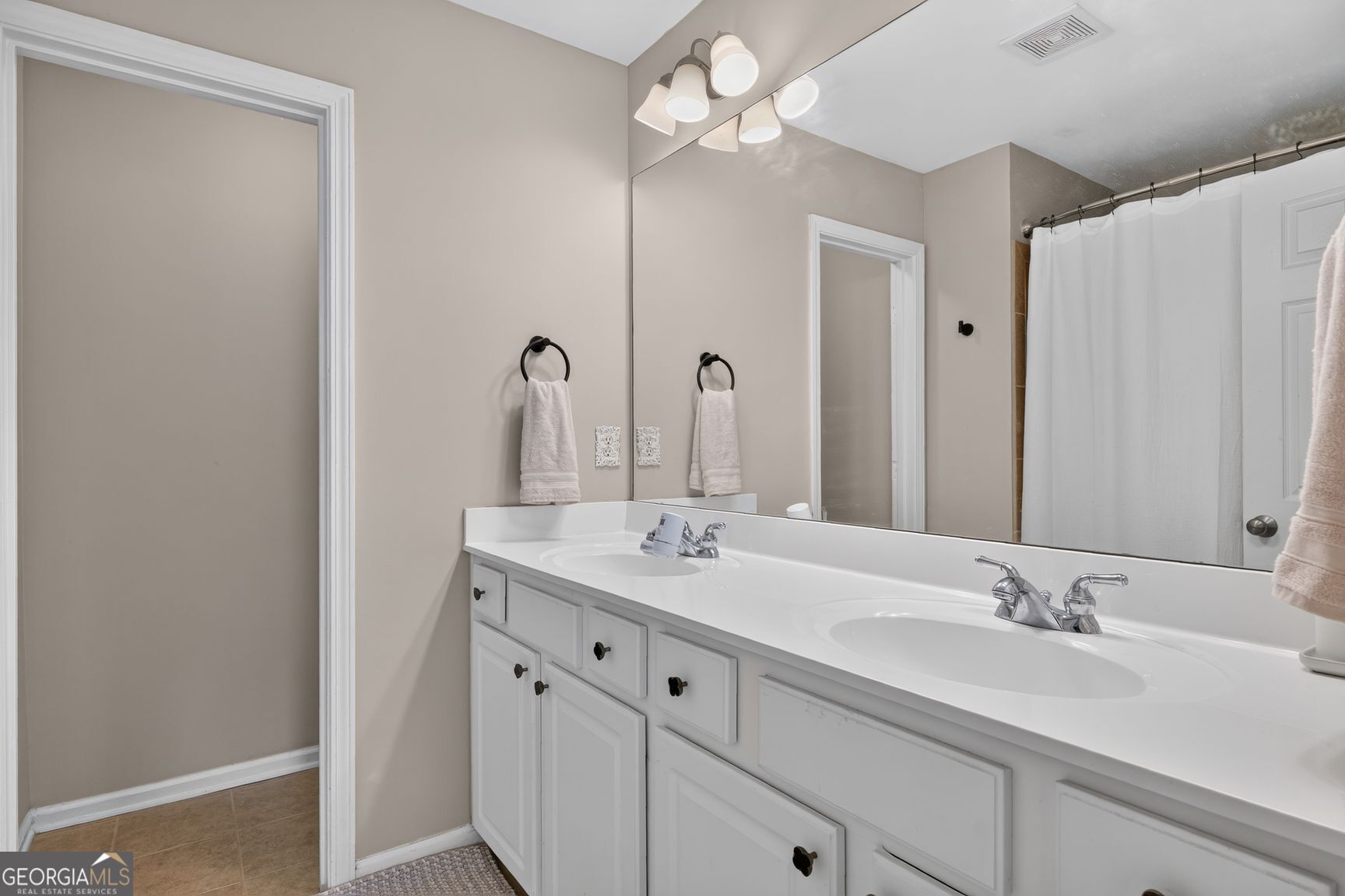 251 Kigian Trail Property Photo 14