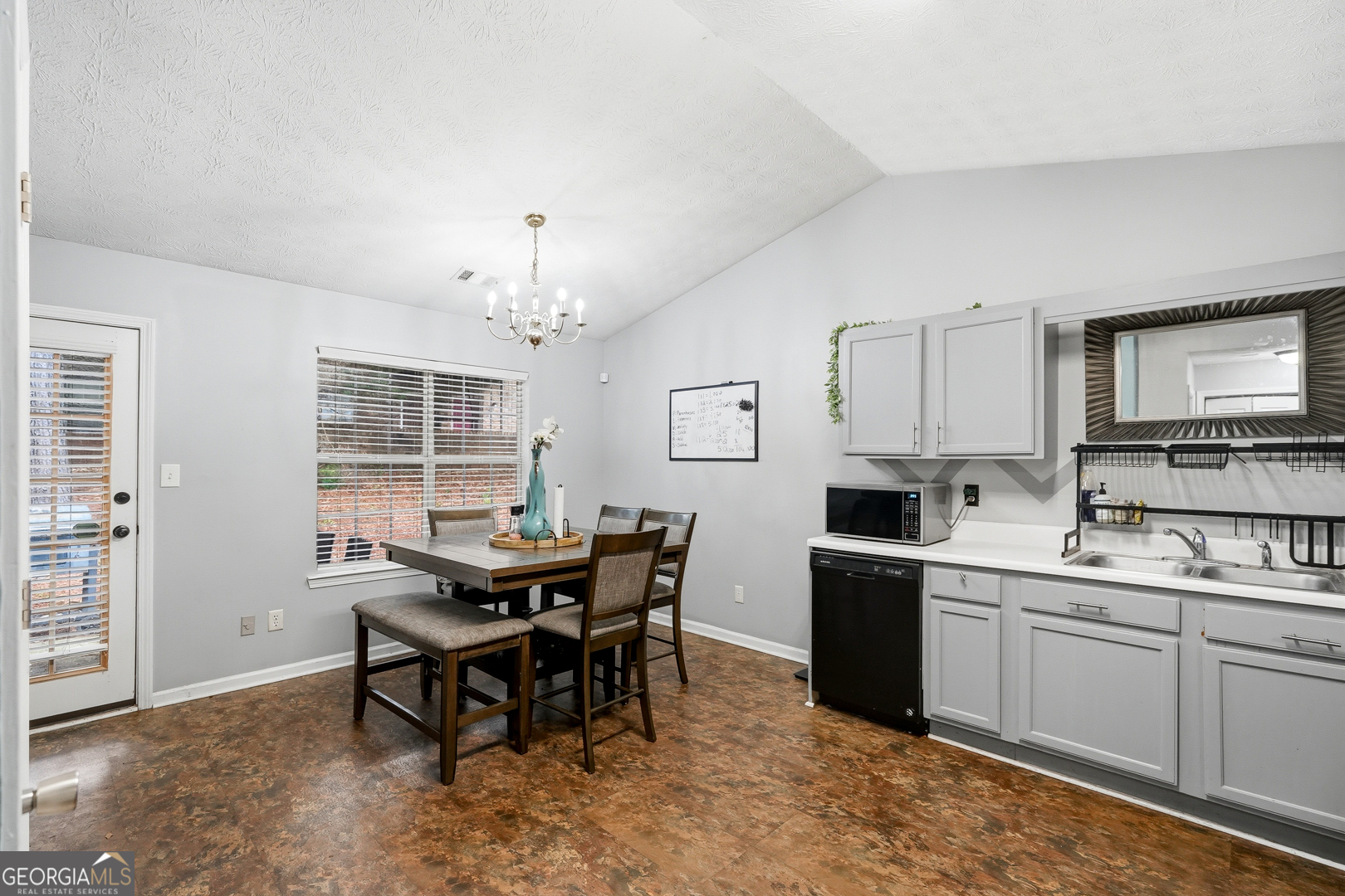 102 Turning Point Property Photo 16