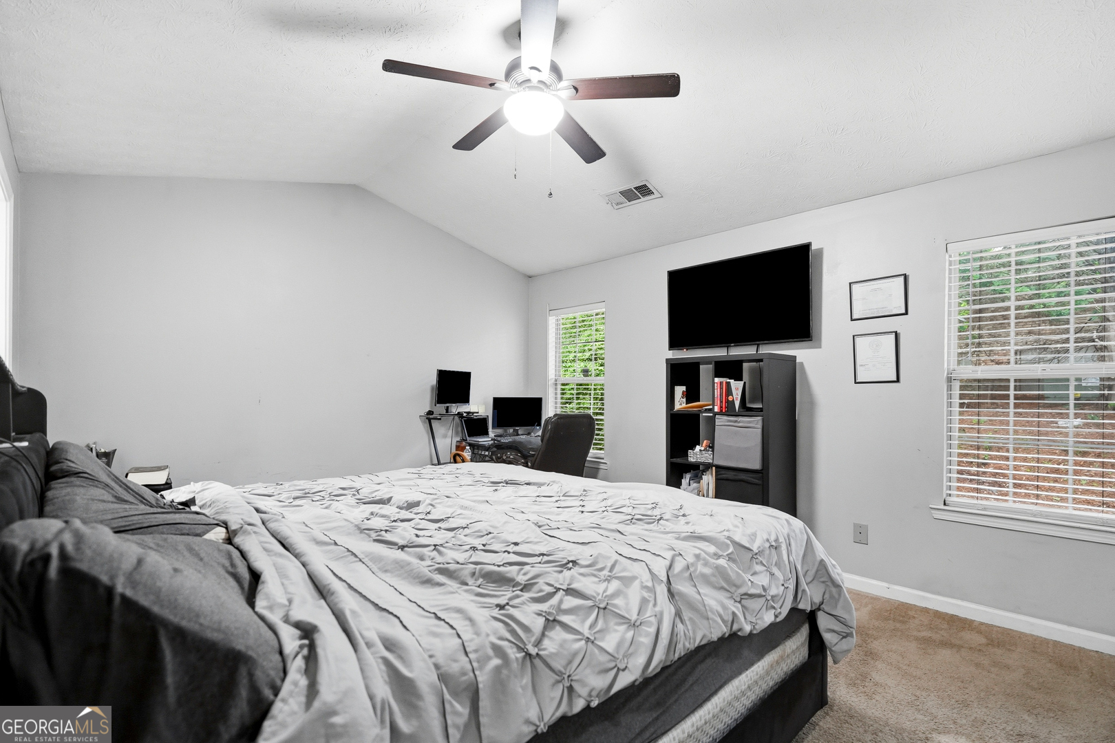 102 Turning Point Property Photo 18