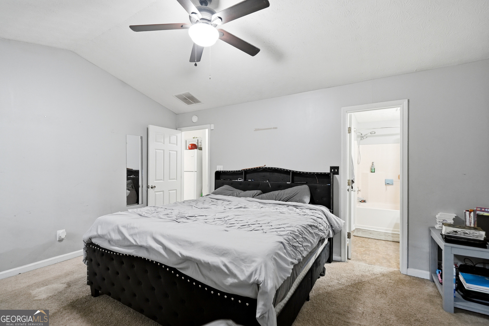 102 Turning Point Property Photo 22