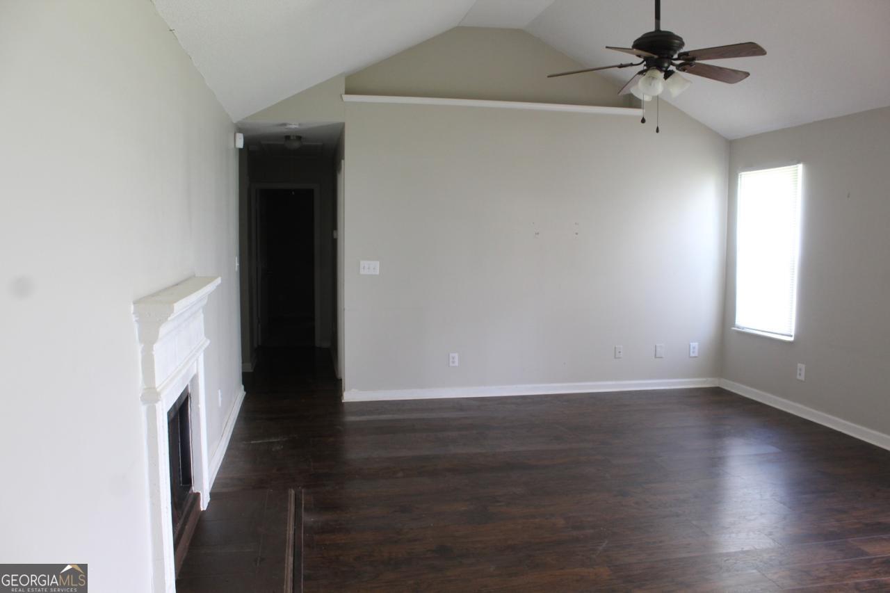 6592 Browns Mill Ferry Drive Property Photo 4