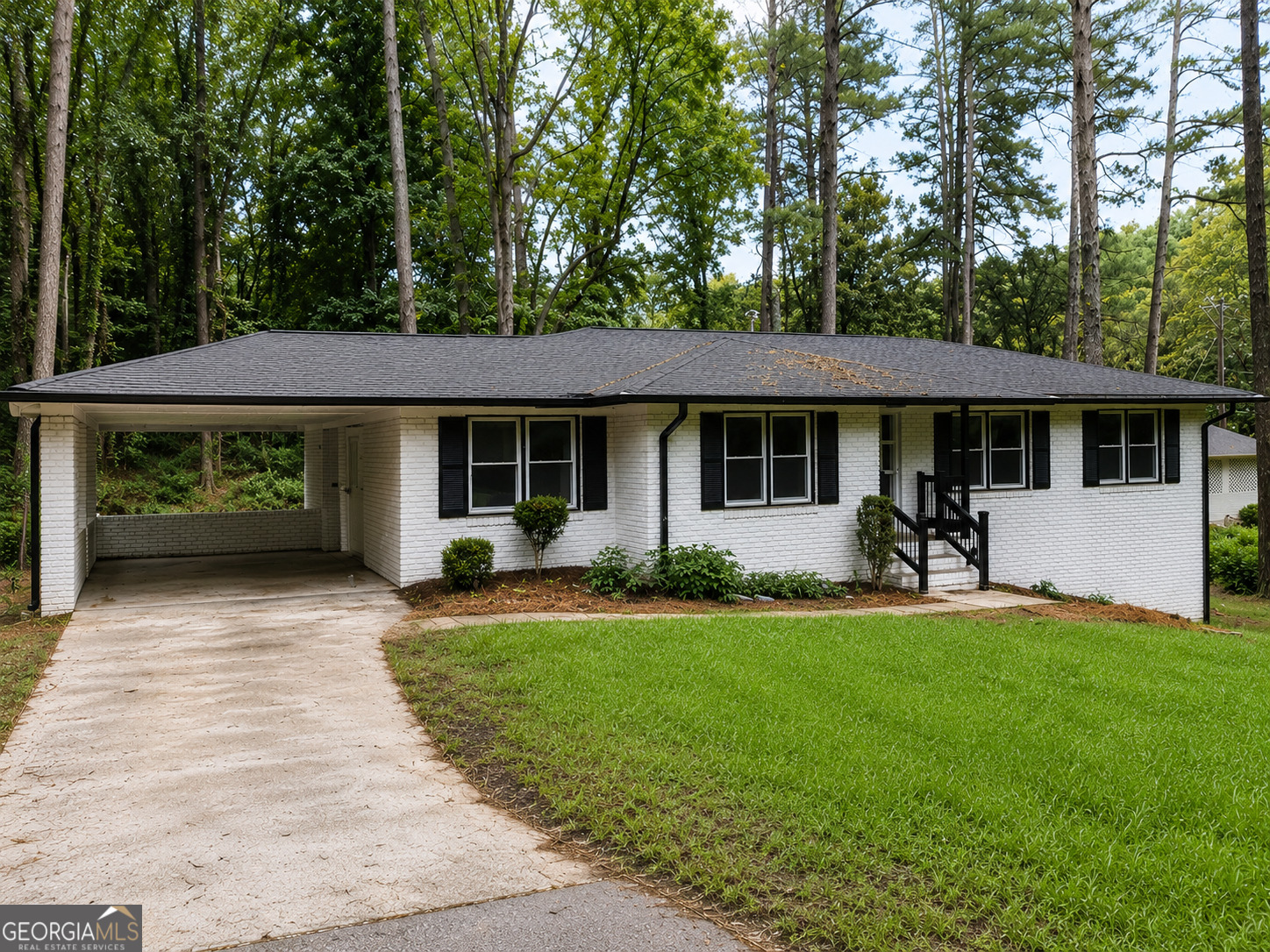 481 Hammond Drive Property Photo 1
