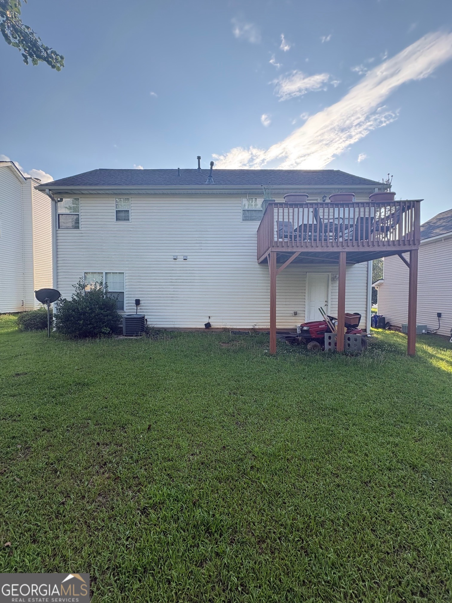 4312 Ward Bluff Drive Property Photo 4
