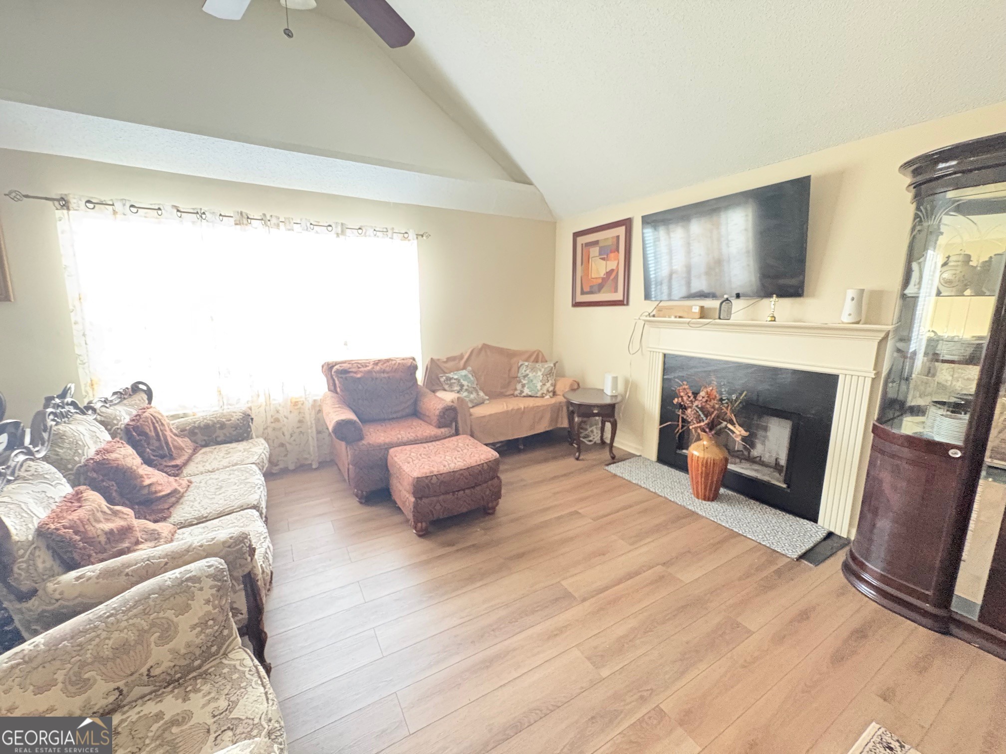 4312 Ward Bluff Drive Property Photo 6