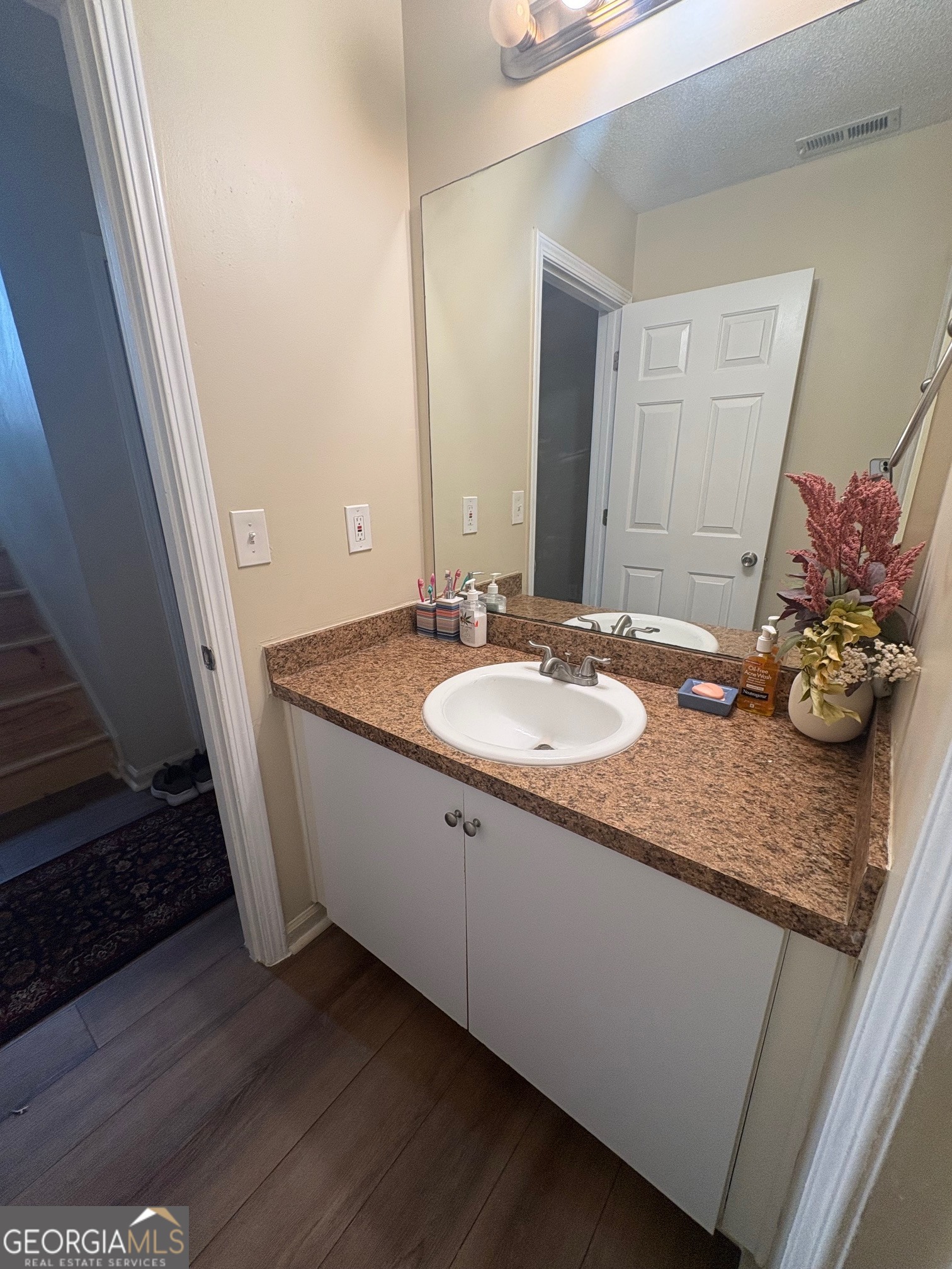 4312 Ward Bluff Drive Property Photo 10