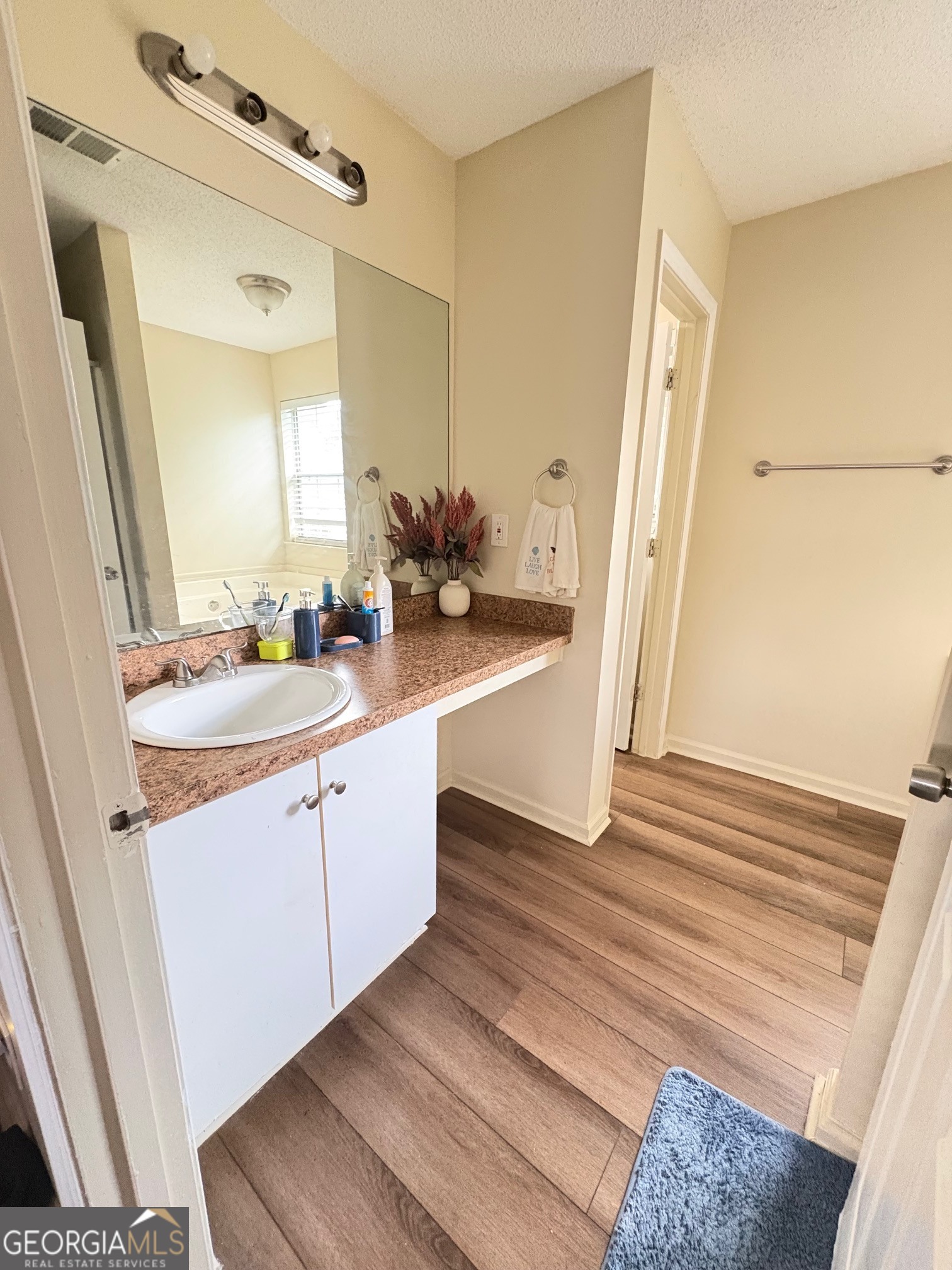 4312 Ward Bluff Drive Property Photo 22