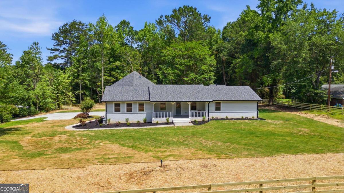 2450 Tennyson Trail Property Photo 5