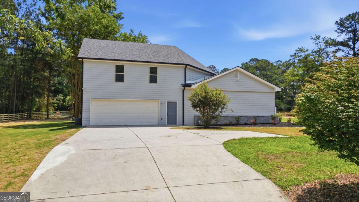 2450 Tennyson Trail Property Photo 7