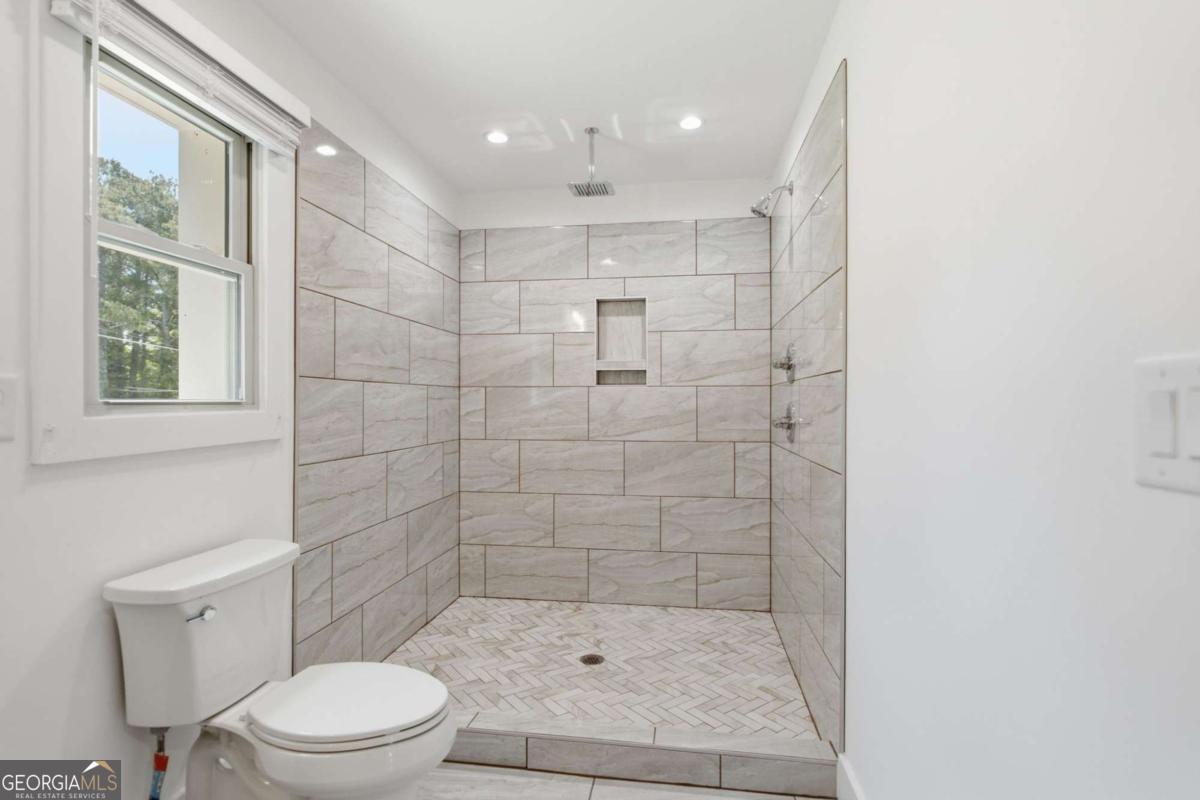 2450 Tennyson Trail Property Photo 39