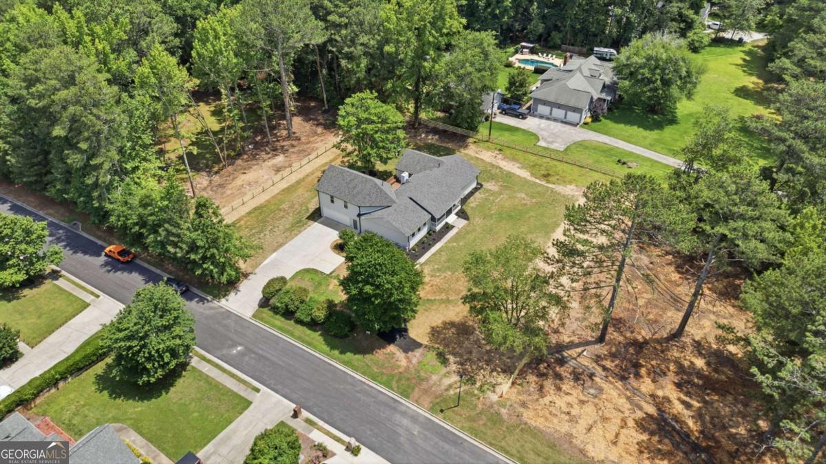 2450 Tennyson Trail Property Photo 54