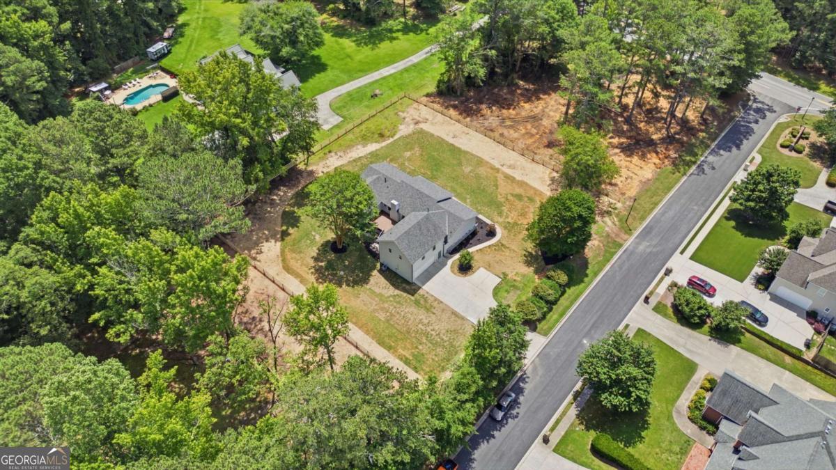 2450 Tennyson Trail Property Photo 57