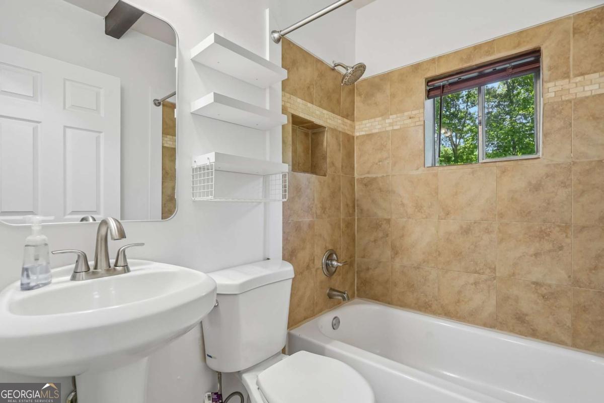 5085 Balus Drive Property Photo 18