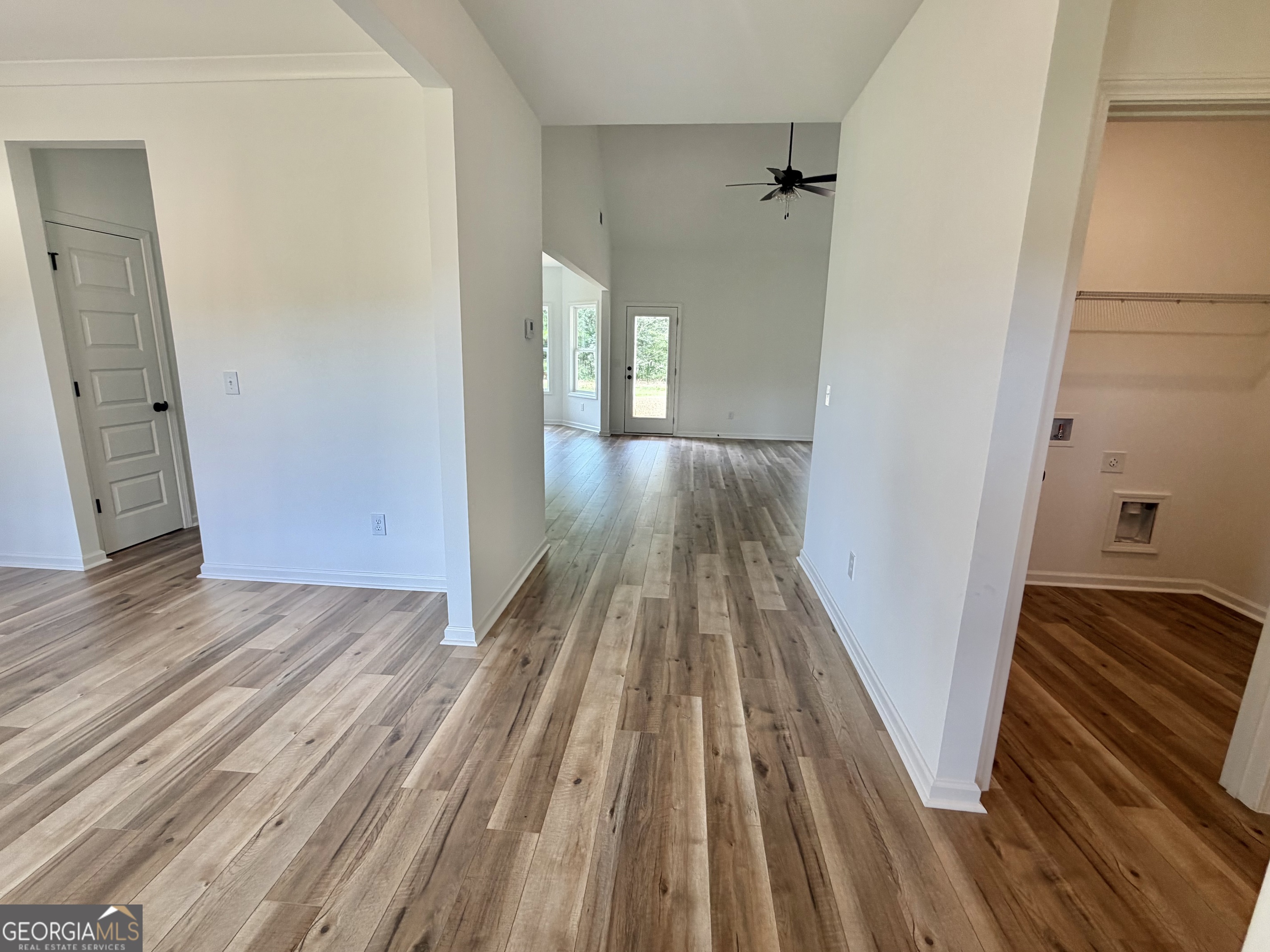1320 Sycamore Circle Property Photo 7