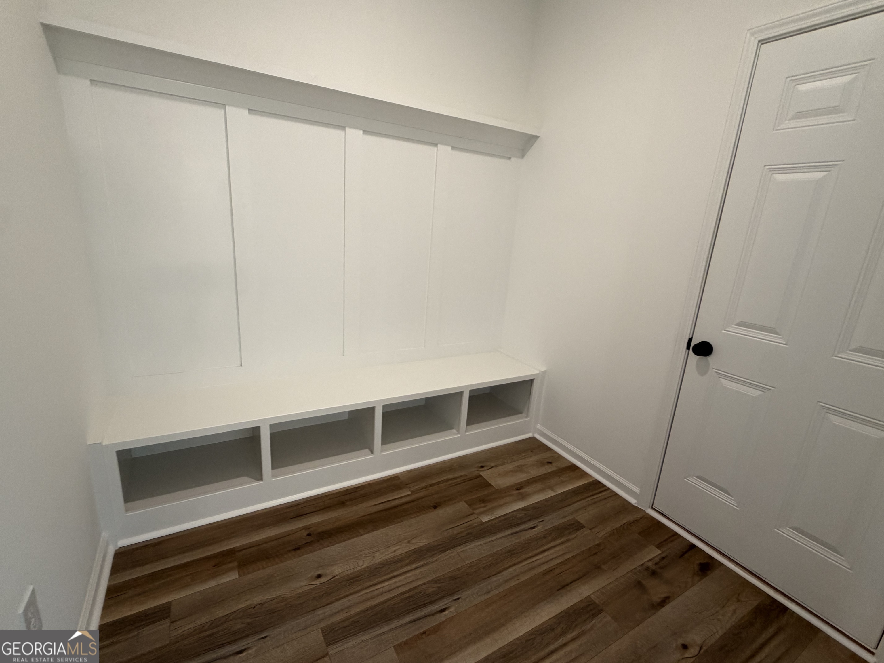 1320 Sycamore Circle Property Photo 11