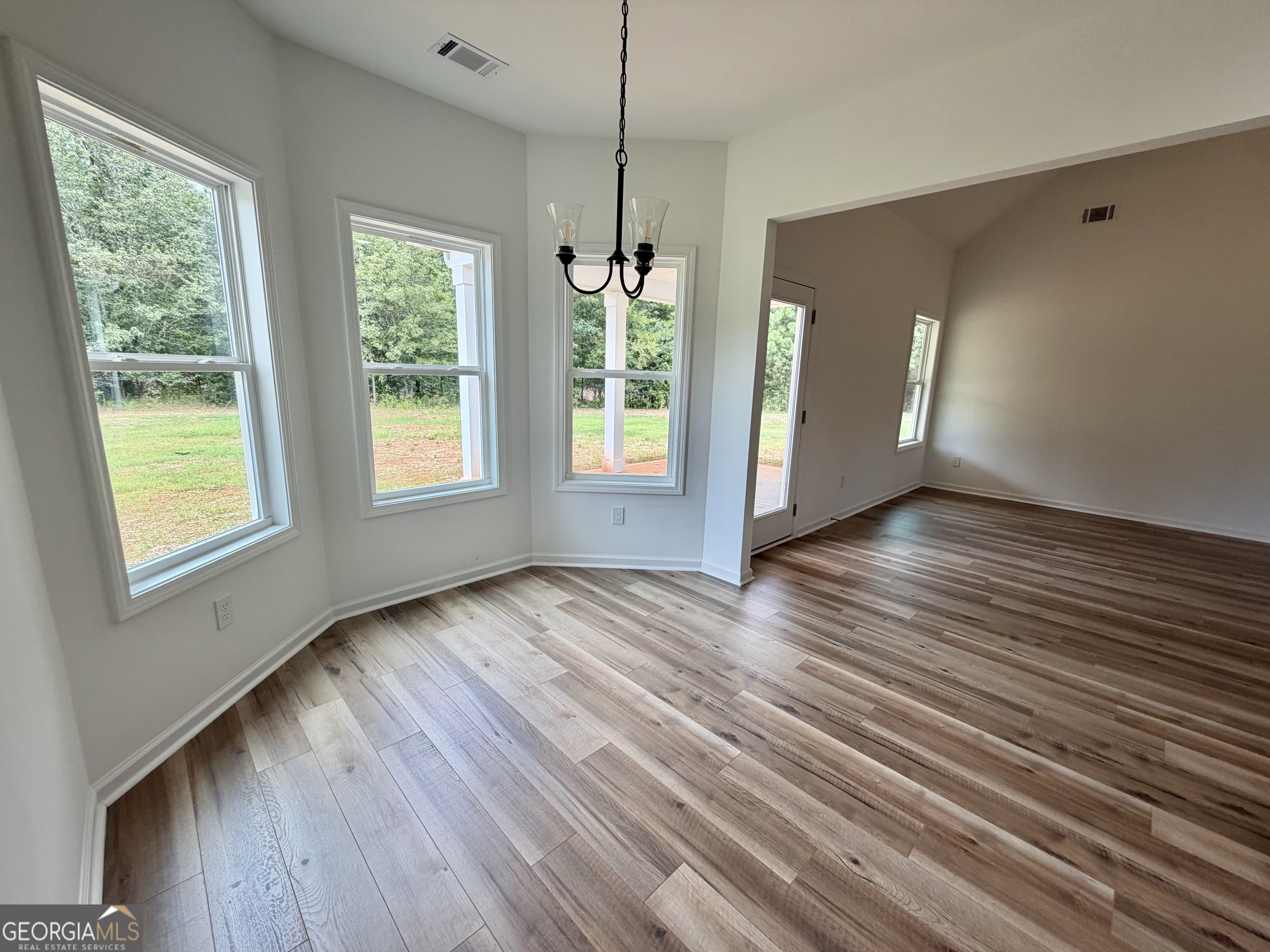 1320 Sycamore Circle Property Photo 23