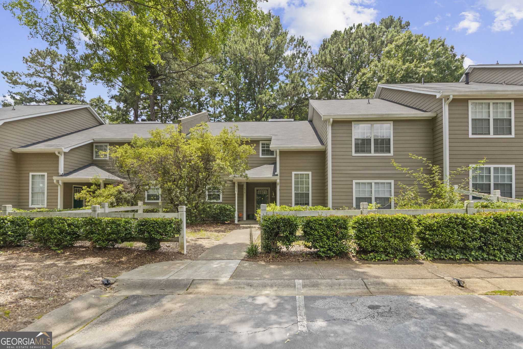 1676 Northridge Drive Property Photo 1