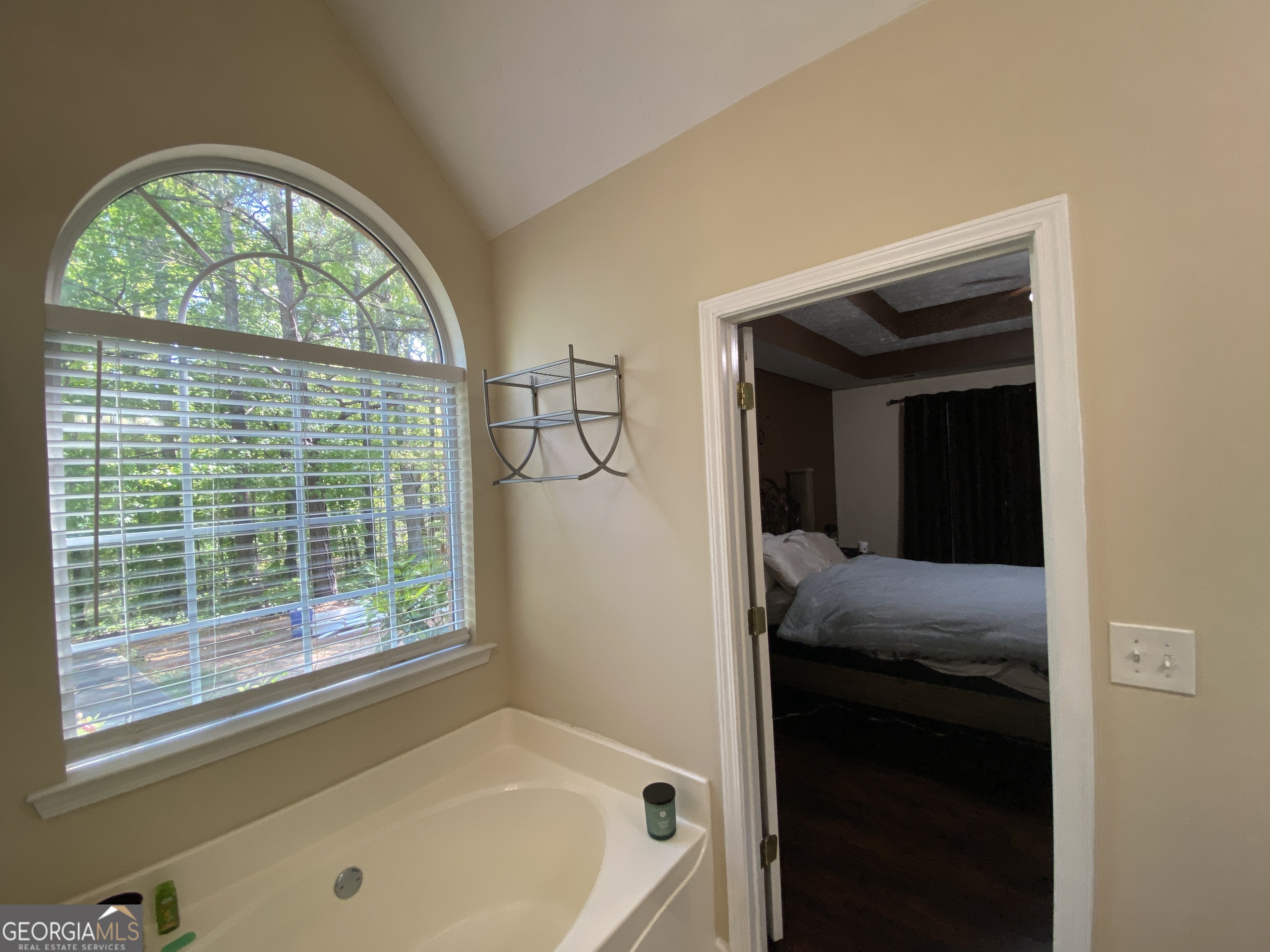 312 Cascade Court Property Photo 11