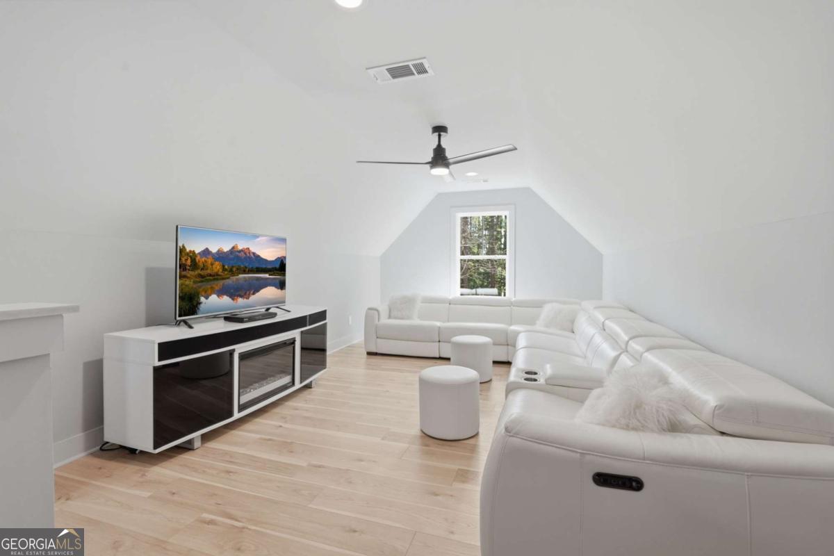 191 Crooked Creek Bay Road Property Photo 18