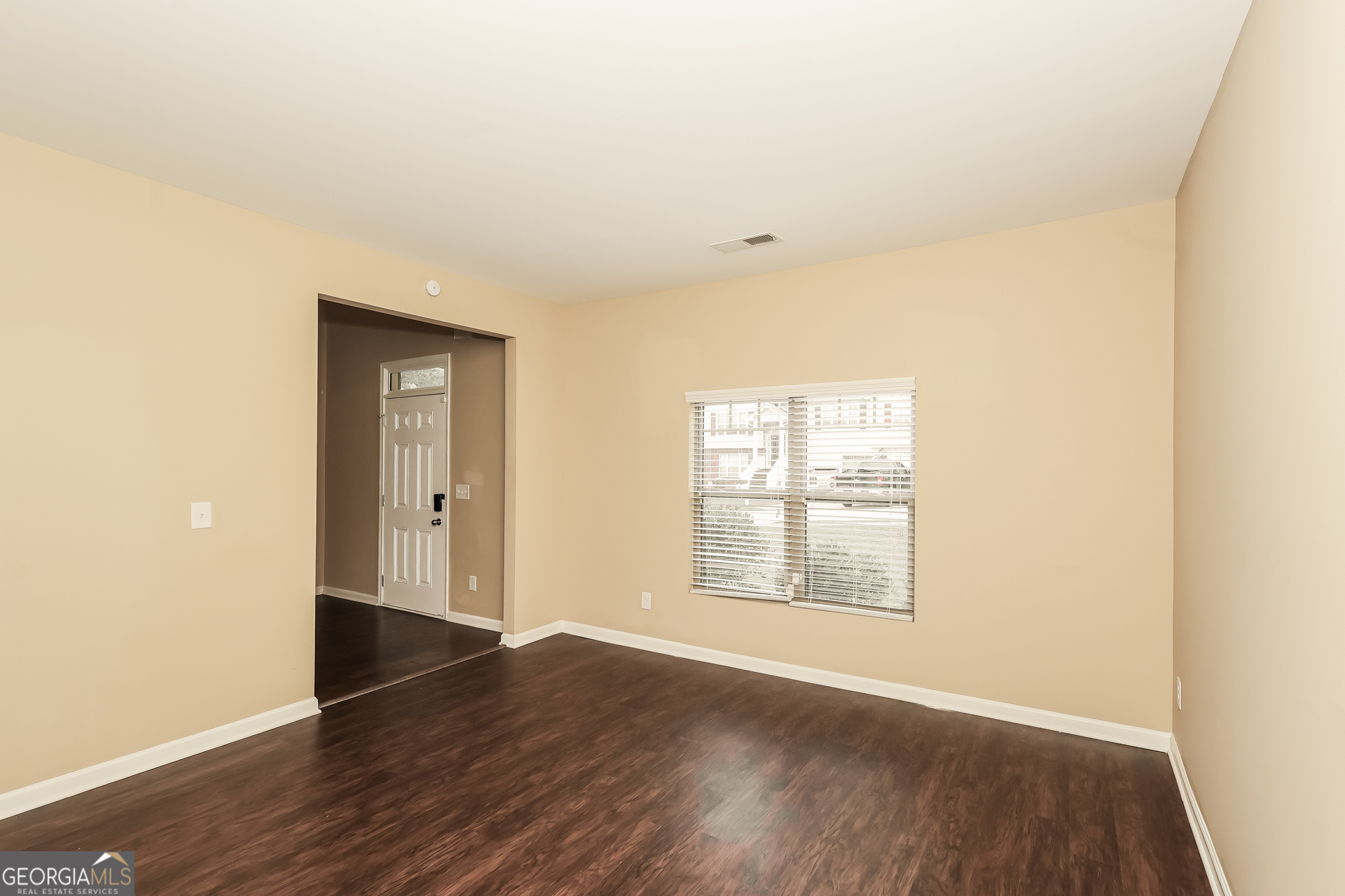 2812 Feldspar Way Property Photo 5