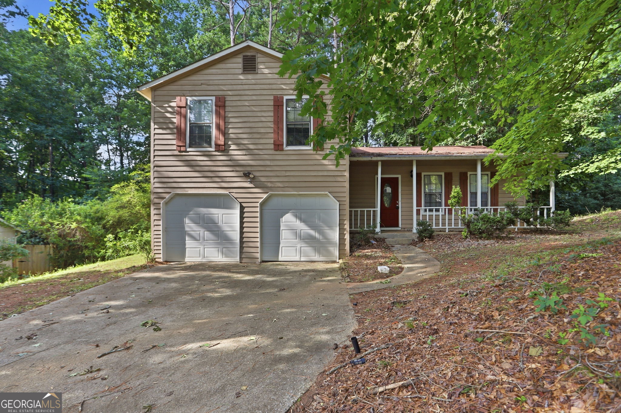 5389 Martins Crossing Road Property Photo 1