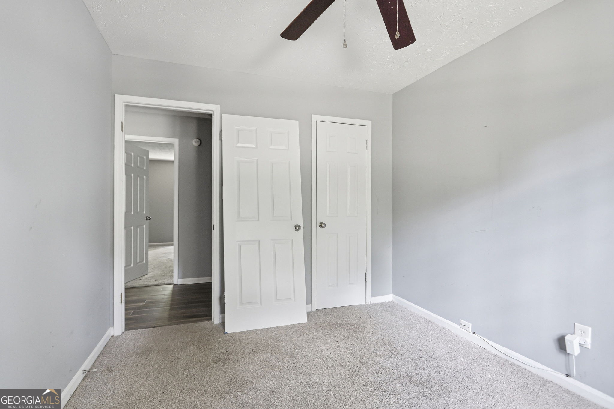 5389 Martins Crossing Road Property Photo 17