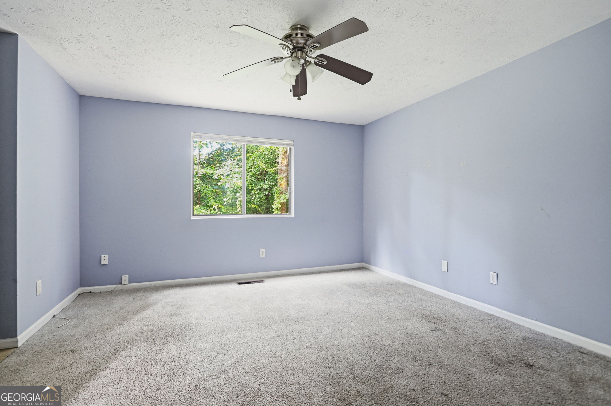 5389 Martins Crossing Road Property Photo 20
