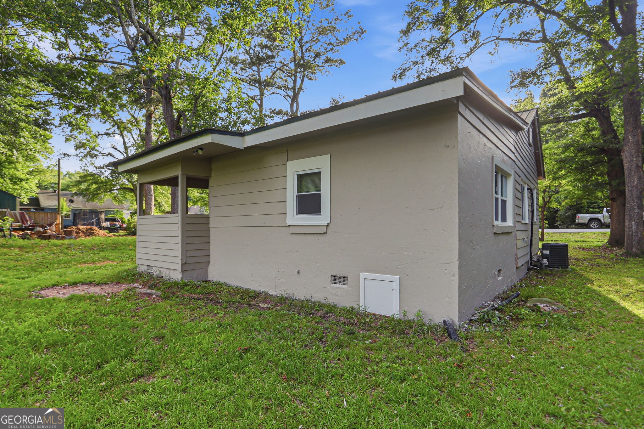 5389 Martins Crossing Road Property Photo 30